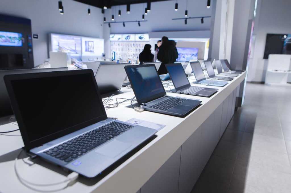 Best-Computer-Stores-in-Canberra-1024x679